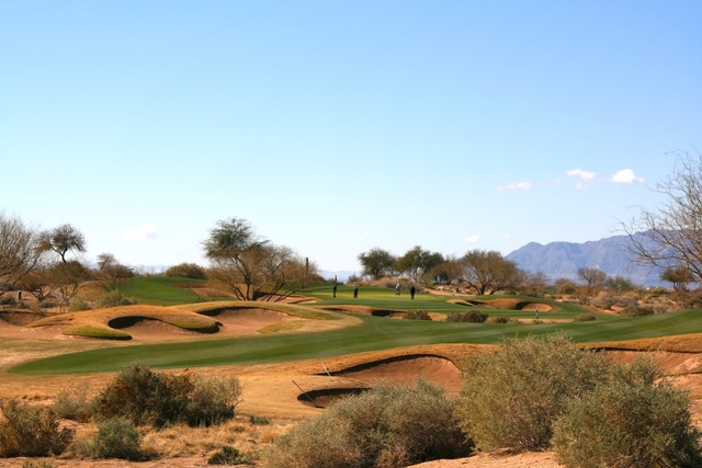 Review Whirlwind Golf Club s Devil s Claw Not As Scary As Name Sounds 