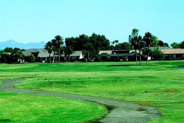 Greenfield Lakes Golf Club in Gilbert Greenfield Lakes Golf Club in Gilbert